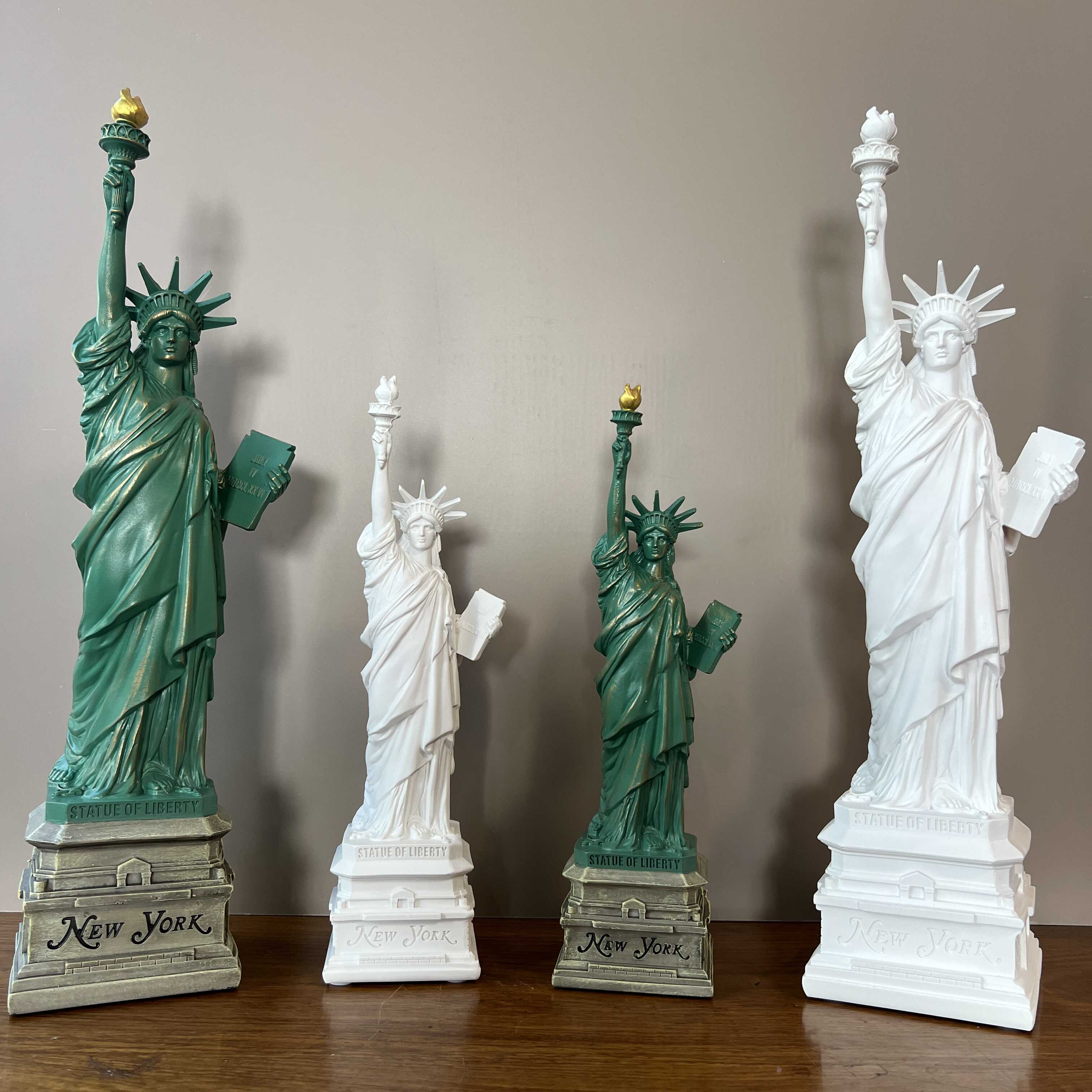 YuryFvna Statue of Liberty Mod - Home Office York recensie en prijs
